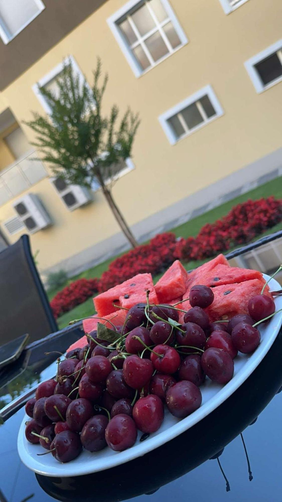 Hotel Oaza Konjic Eksteriør bilde